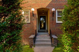 950 Bay St in Rochester, NY - Building Photo - Building Photo