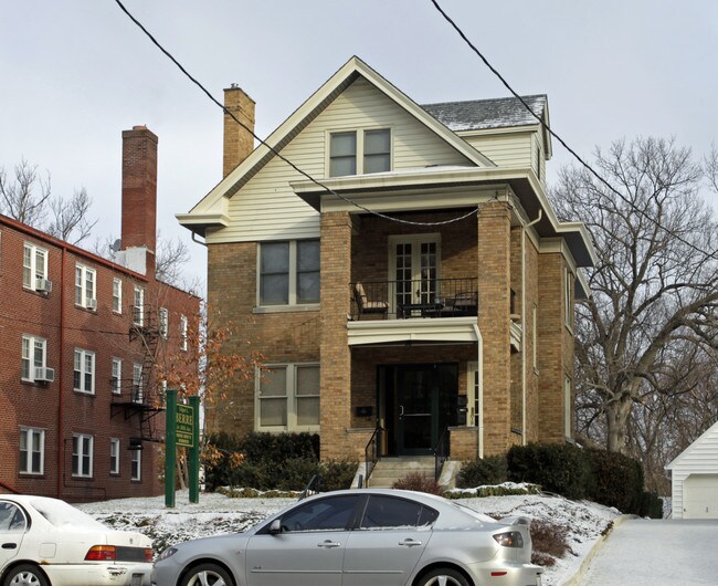 3406 Erie Ave