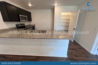 110 Anita Plaza in Carl Junction, MO - Building Photo - Building Photo