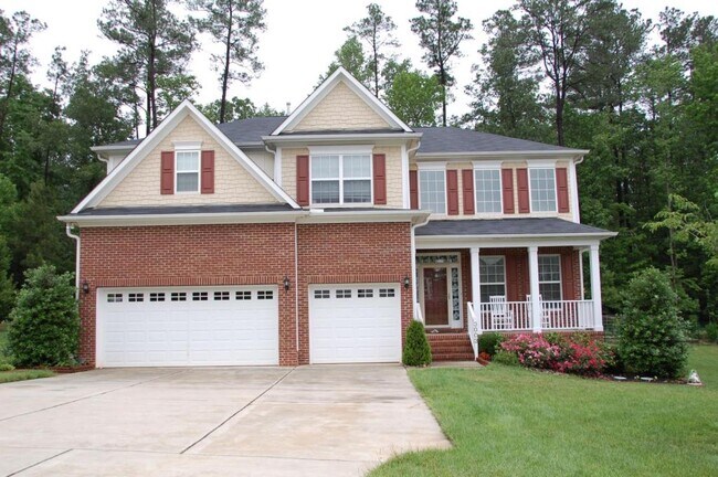 property at 3003 Wolfs Bane Dr