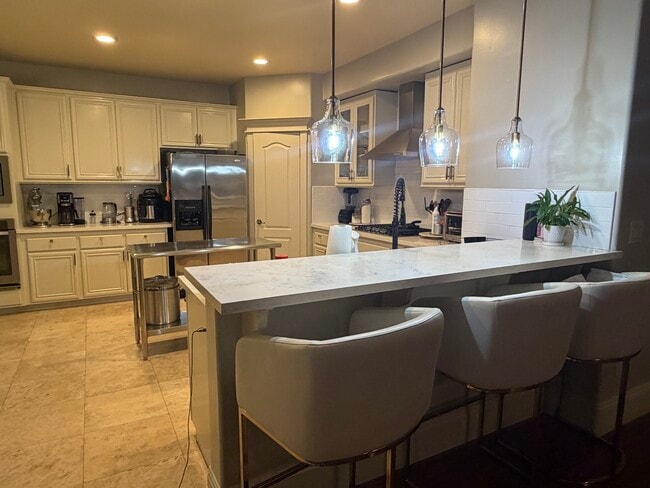 825 Goodchild Ln in Santa Maria, CA - Foto de edificio - Building Photo