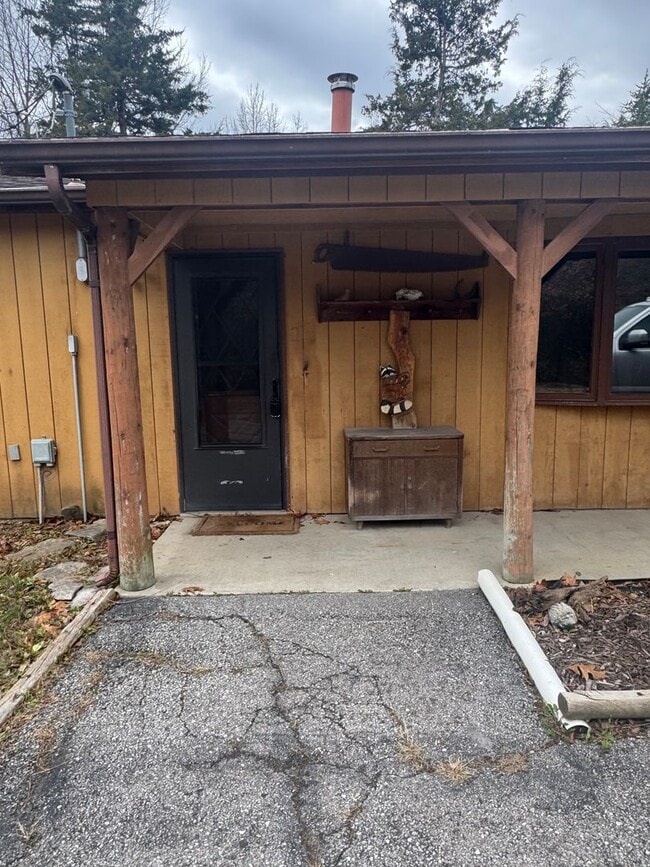 5020 N Oneal Rd in Columbia, MO - Building Photo - Building Photo