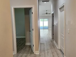 12060 SE 89th Terrace in Belleview, FL - Foto de edificio - Building Photo