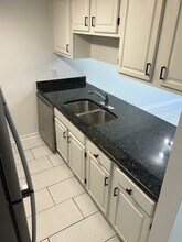 4026 Calvary Rd, Unit A in West Columbia, SC - Foto de edificio - Building Photo