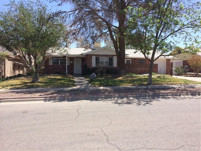 property at 5748 Beaumont Pl