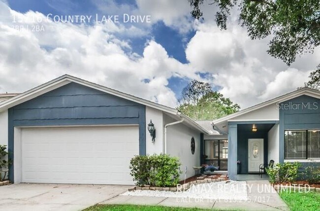 15716 Country Lake Dr