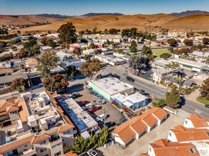 660 Morro Bay Blvd in Morro Bay, CA - Building Photo - Building Photo