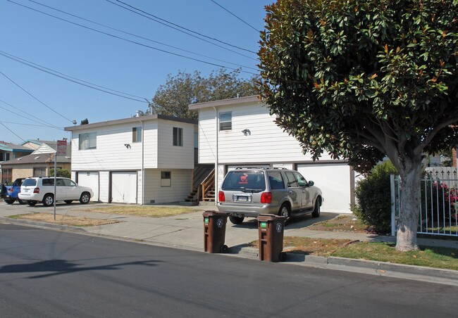 1407 Coalinga Ave in Richmond, CA - Foto de edificio - Building Photo