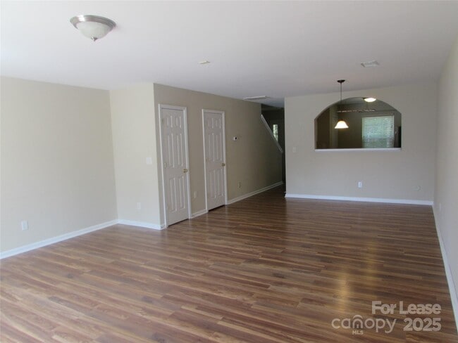 17636 Caldwell Track Dr in Cornelius, NC - Building Photo - Building Photo