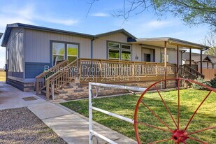 313-East 1/2 E 1/2 St N in Snowflake, AZ - Building Photo