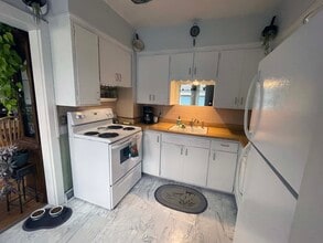 25 N Reserve Ave in Fond du Lac, WI - Foto de edificio - Building Photo