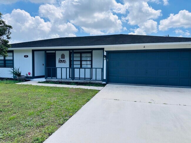 property at 574 NW Marion Ave