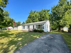 5718 Retriever Rd in Richmond, VA - Building Photo - Building Photo