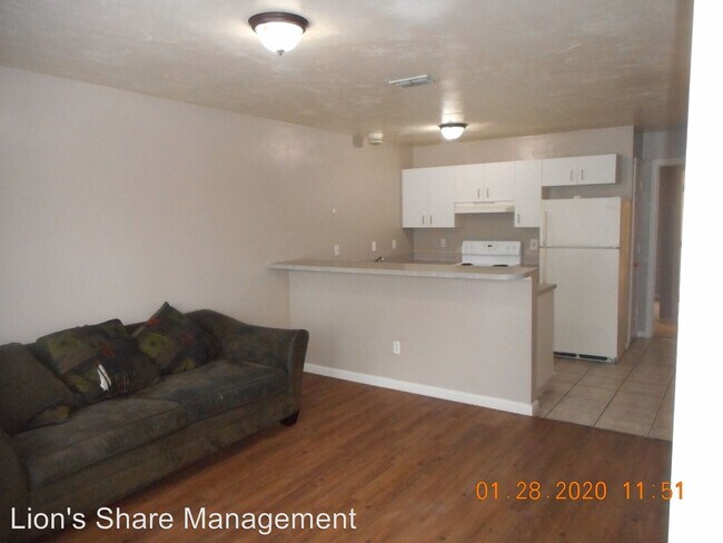 1304 Pinellas St-Unit -1 & 2 in Tallahassee, FL - Building Photo - Building Photo