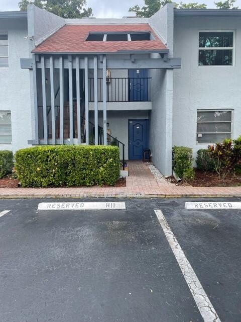 property at 6660 S Oriole Blvd