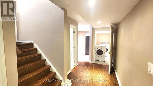 30 Wilf Morden Rd in Whitchurch-Stouffville, ON - Building Photo - Building Photo