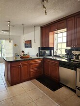 925 Opal Terrace in Weston, FL - Building Photo - Building Photo