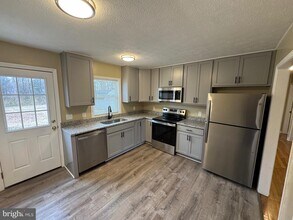 127 Longstreet Ave in Winchester, VA - Building Photo - Building Photo