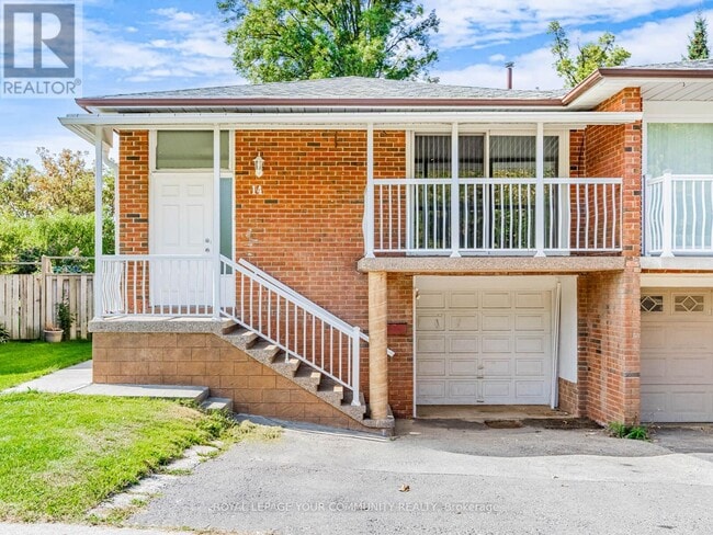 property at 14 Roseville Dr