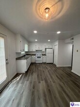 1204 Clear Ridge Ln in Radcliff, KY - Building Photo - Building Photo