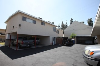 3919 Rosemead Blvd in Rosemead, CA - Building Photo - Building Photo