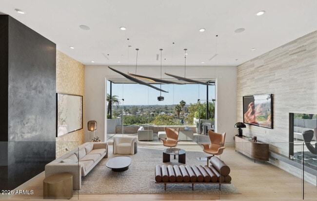 5632 Camelback Canyon Dr in Phoenix, AZ - Building Photo - Building Photo