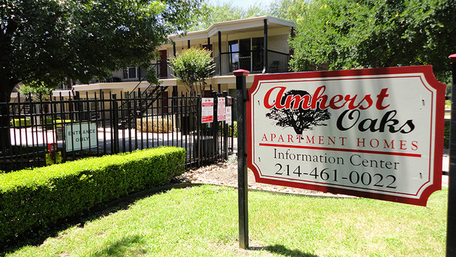 Amherst Oaks in Dallas, TX - Foto de edificio - Building Photo