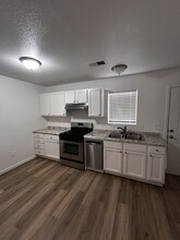 633 Adams St NE in Albuquerque, NM - Building Photo - Building Photo