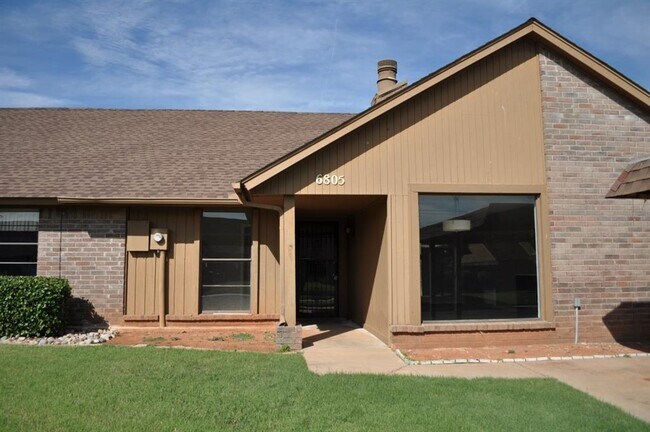 6805 NW 63rd Terrace in Oklahoma City, OK - Building Photo - Building Photo