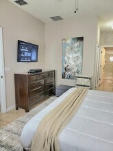 2720 Oakwater Dr in Kissimmee, FL - Building Photo - Building Photo