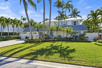 104 Eganfuskee St in Jupiter, FL - Building Photo - Building Photo