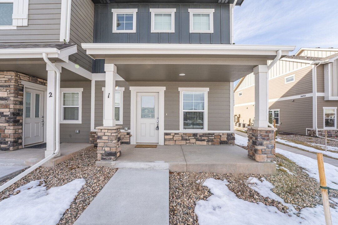 2444 Ridge Top Dr in Fort Collins, CO - Building Photo