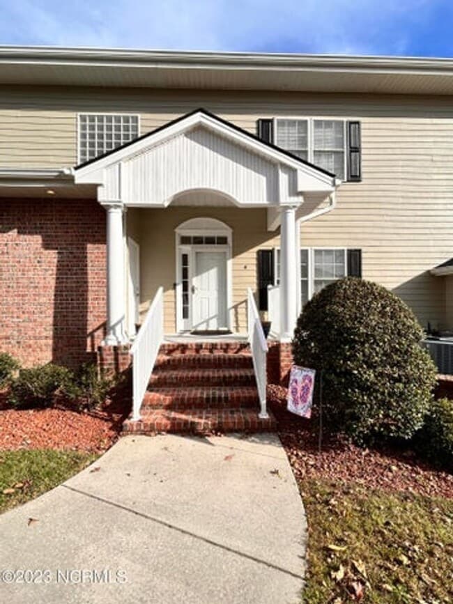 107 Crooked Gulley Cir in Sunset Beach, NC - Building Photo - Building Photo