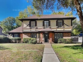 3822 Stillview Dr in Houston, TX - Building Photo