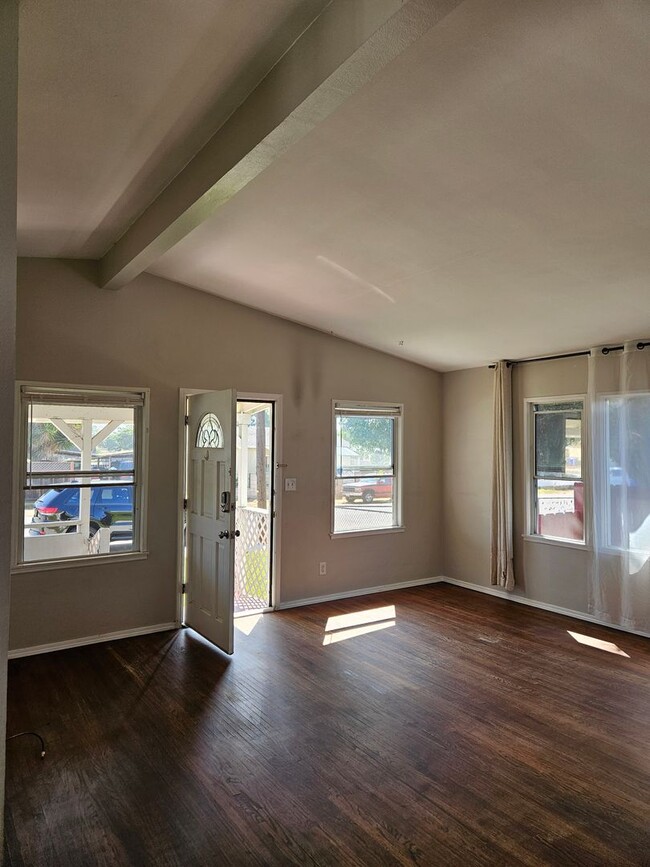 914 16th St in San Diego, CA - Building Photo - Building Photo