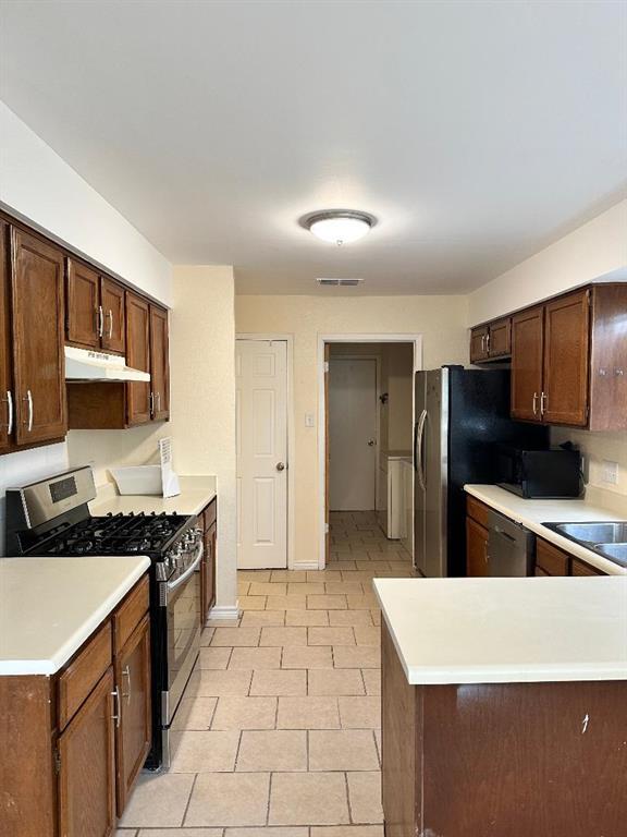 12005 Bobcat Trail in Austin, TX - Building Photo - Building Photo