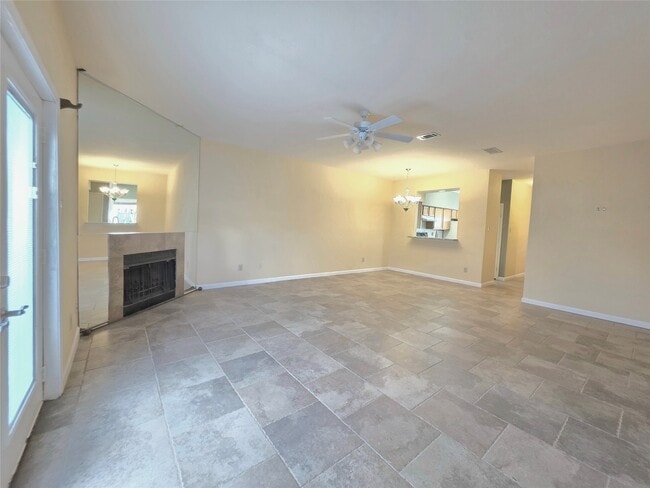 7663 Cambridge St in Houston, TX - Building Photo - Building Photo