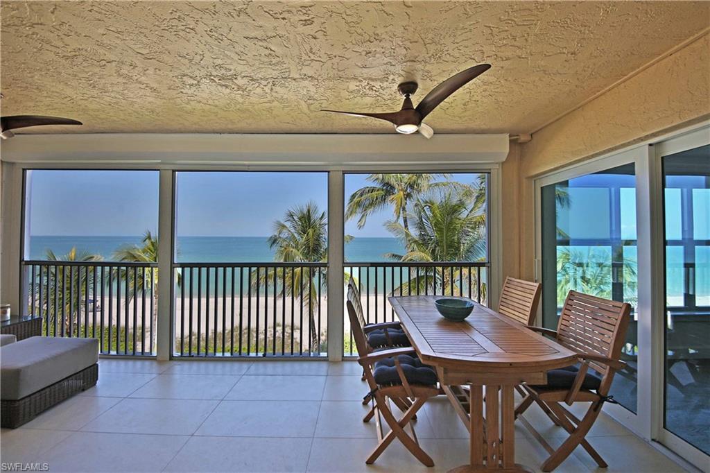 9517 Gulf Shore Dr in Naples, FL - Building Photo