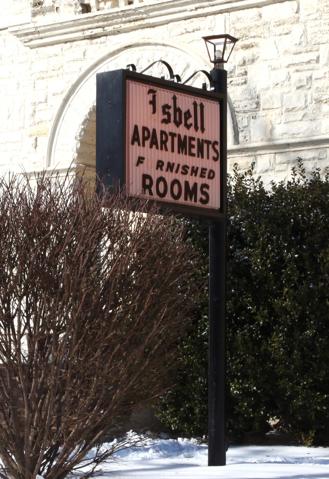 Isbell Apartments in Louisville, KY - Foto de edificio - Building Photo