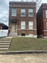 5424 Michigan Ave in St. Louis, MO - Building Photo