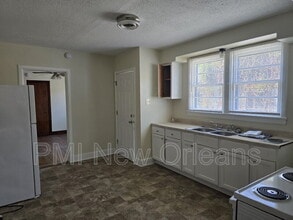 3022 Serantine St in New Orleans, LA - Building Photo - Building Photo