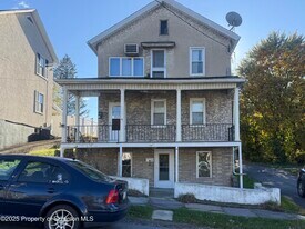 420 Genet St in Scranton, PA - Building Photo