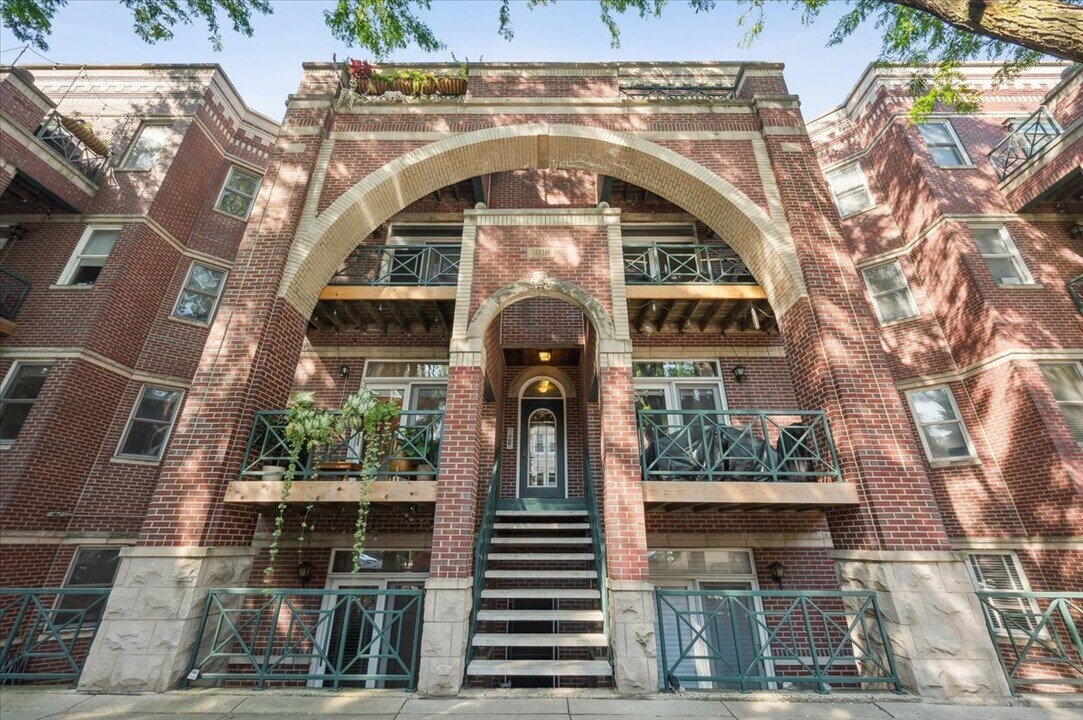 4118 N Kenmore Ave in Chicago, IL - Building Photo