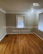 2023 Ardmore Dr in Ferndale, MI - Foto de edificio - Building Photo