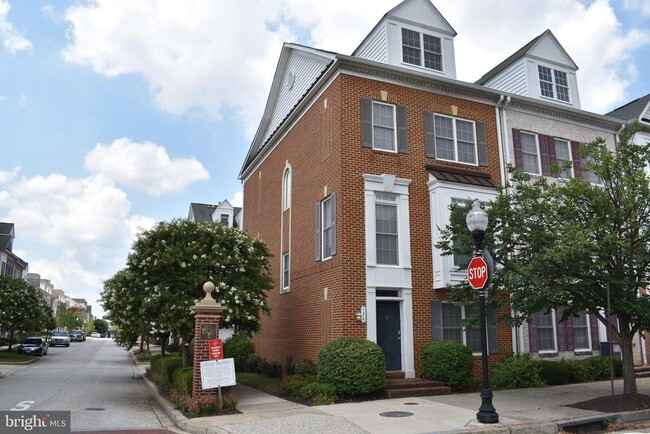 property at 324 Scott St