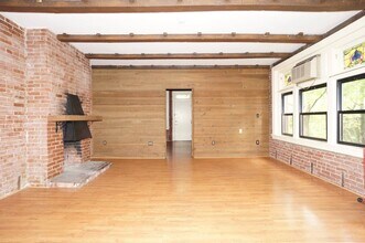 Tamarind in Pittsburgh, PA - Foto de edificio - Floor Plan