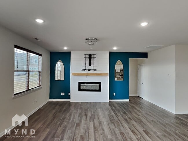 5049 Markfield Ln in Monroe, NC - Foto de edificio - Building Photo