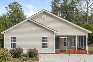 19 Georgia Rd in Covington, GA - Building Photo