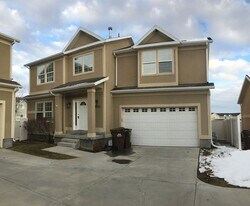 6751 Bottlebrush Ln in West Jordan, UT - Building Photo