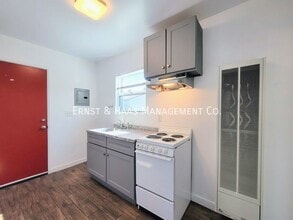 4514 Linden Ave in Long Beach, CA - Building Photo - Building Photo